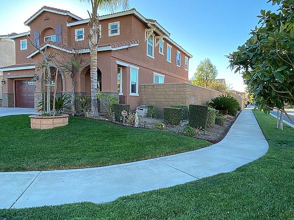 5th image of 18139 Ramona Ave