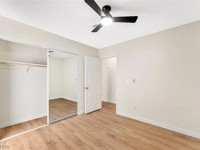 8632 Majestic Pine Ave — Photo 12