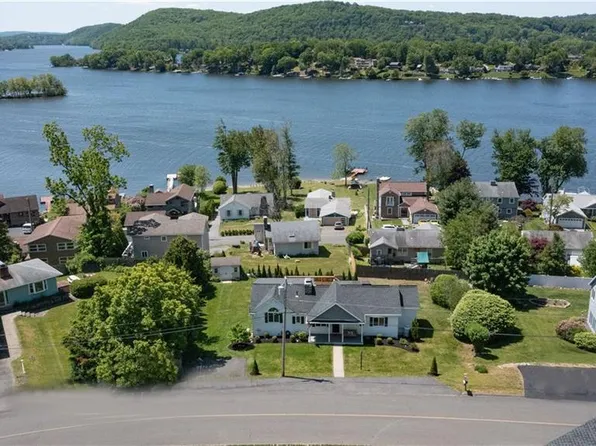 6 Longview Drive, Brookfield, CT 06804