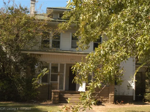 201 S Beech St, Spiro, OK 74959