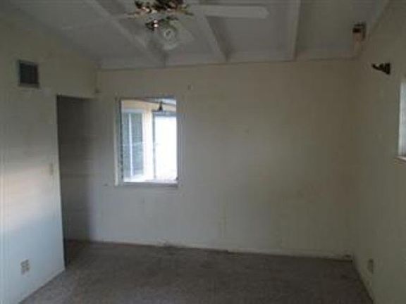 4th image of 2431 Gulfstream Ln