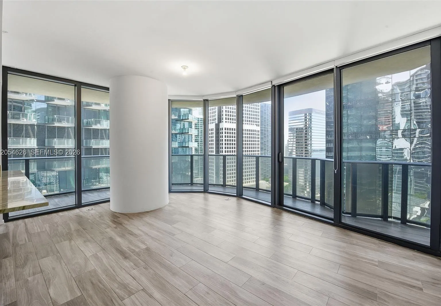 801 Sma Residences Condo — Photo 3