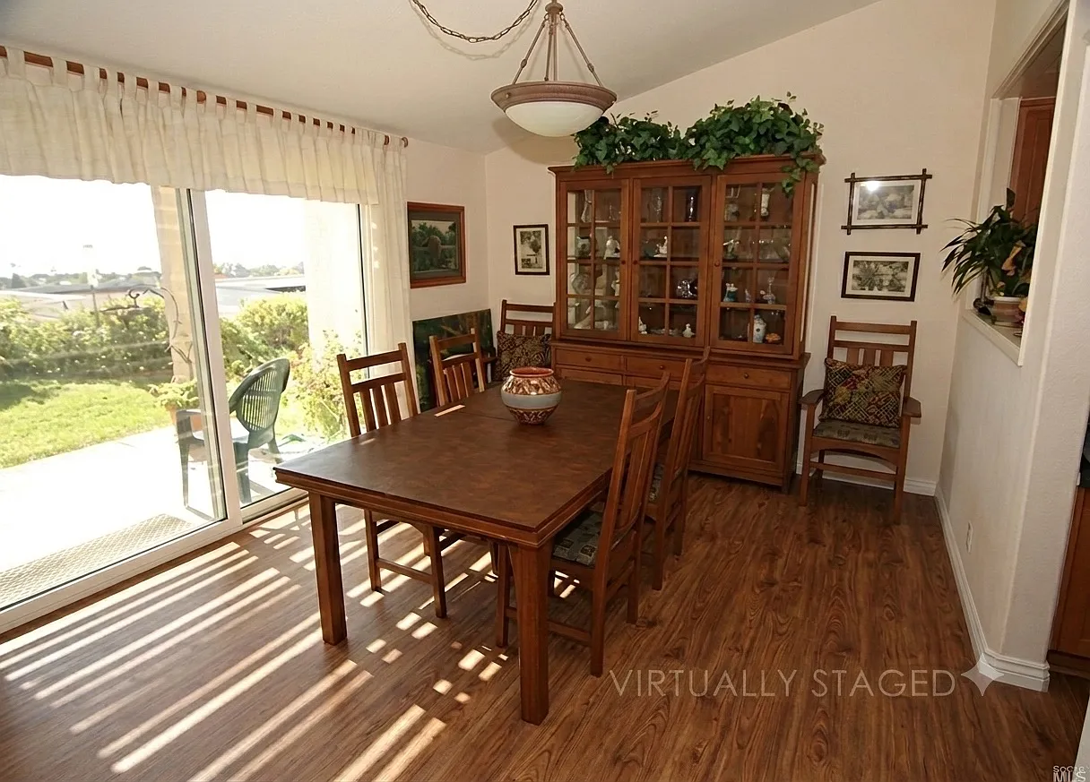 3 bed, 1546 sqft, $4,750 — Photo 4