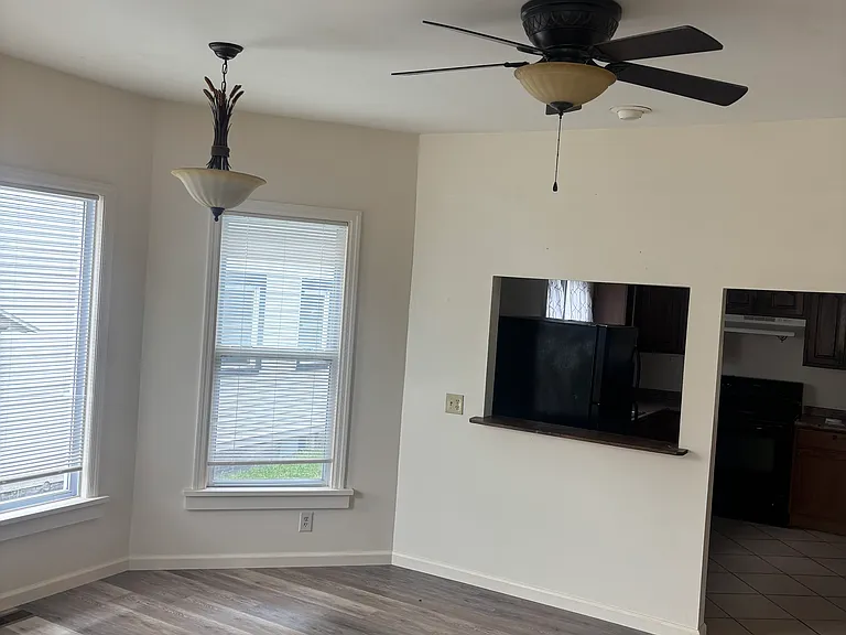11 N Genesee St #1 — Photo 6