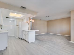 1113 Cape Coral Pkwy W APT 101, Cape Coral, FL 33914