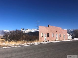 3850 W 4050 N, Mackay, ID 83255