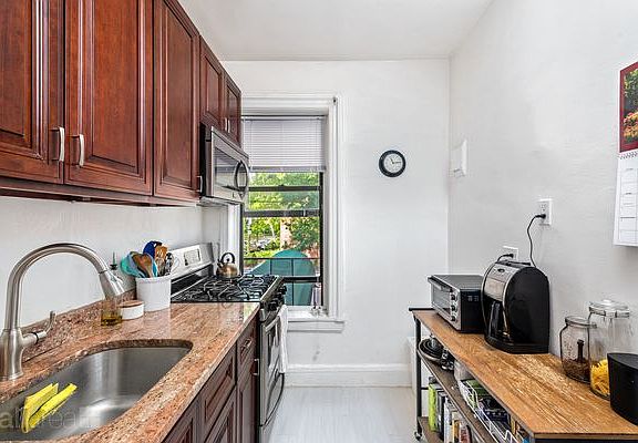 5th image of 3975 56th St APT 2A