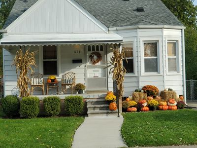 571 E Saratoga St, Ferndale, MI, 48220