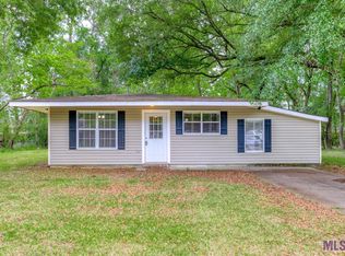 2330 S Woodcrest Ave, Denham Springs, LA 70726