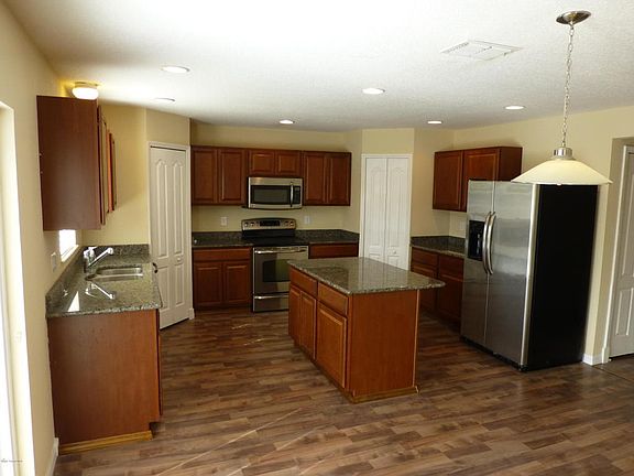 2nd image of 592 L M Davey Ln
