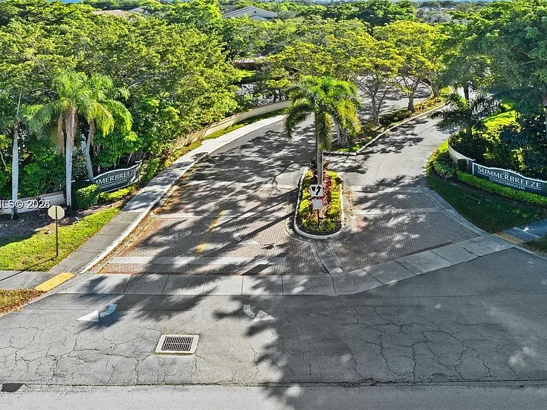 9999 Summerbreeze Dr #918 — Photo 14