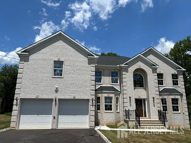 1st image of 840 Ridge Rd