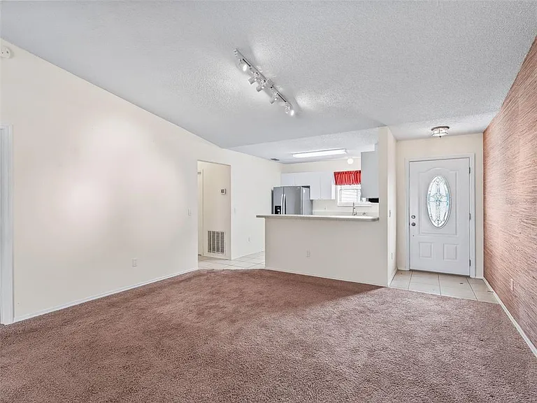 722 Camino Del Rey Dr — Photo 4
