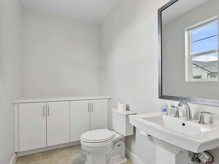 181 Pin Ln — Photo 20