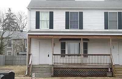 1st image of 102 E Bowen St