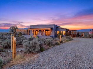6 Cielo San Antonio, Ranchos de Taos, NM 87557