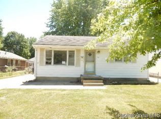 24 Saint Cabrini Ct, Springfield, IL 62702