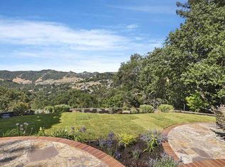 127 Scenic Dr, Orinda, CA 94563
