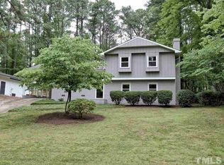 110 Sycamore St, Cary, NC 27513