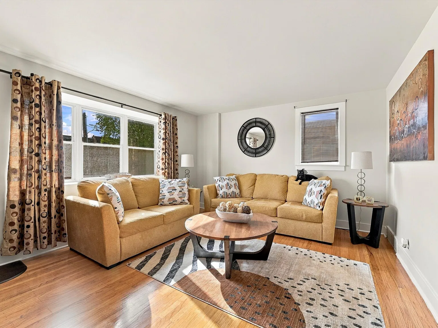 2 bed, $1,850 — Photo 4