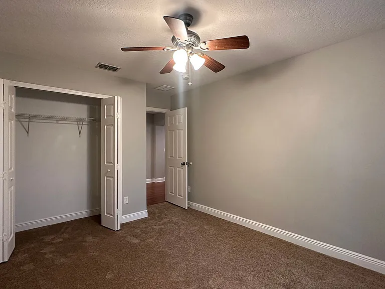 418 Brentwood Club Cv — Photo 51