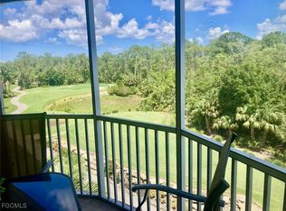 4853 Hampshire Ct APT 303, Naples, FL 34112