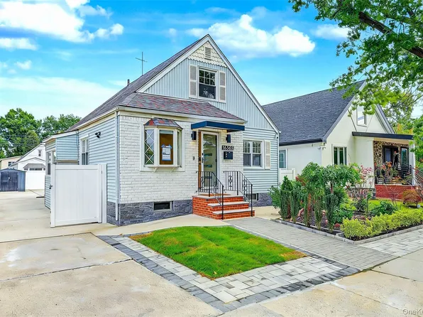16363 20th Avenue, Whitestone, NY 11357
