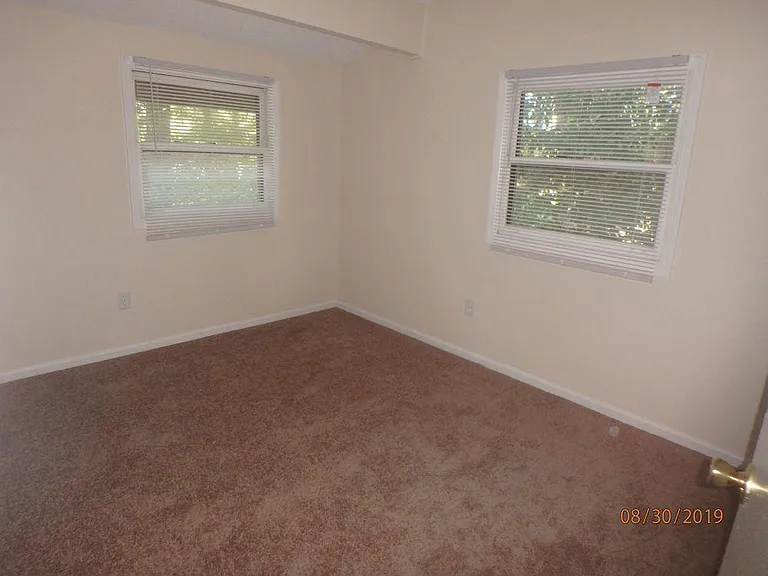 1000 W Wright Rd — Photo 12