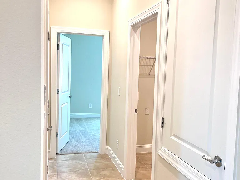 4392 Foggy Oak Ln — Photo 16