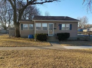 201 Cedar St, La Porte City, IA 50651