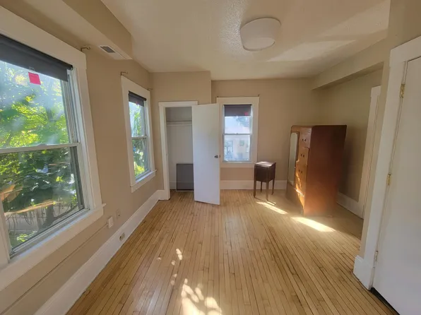 (undisclosed Address), Cleveland, OH 44113