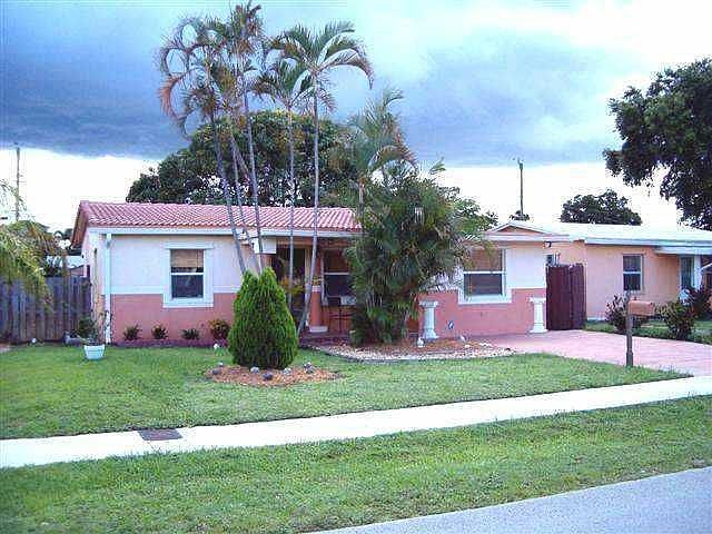 1st image of 5273 NE 1st Ter