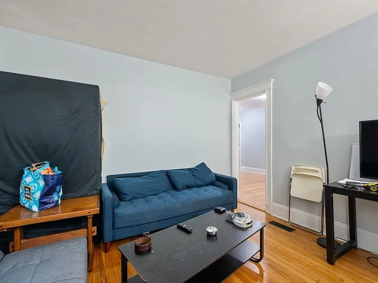 18 Claymoss Rd #1 — Photo 7