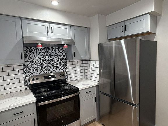 5th image of 22003 S Vermont Ave APT 31