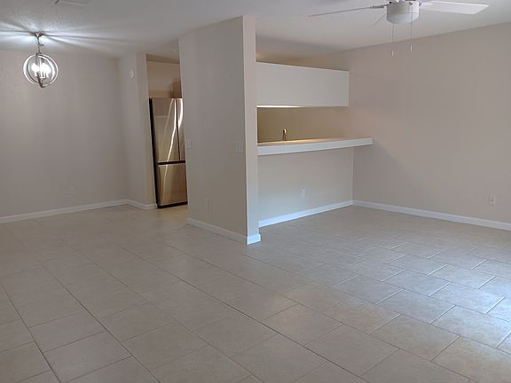 5th image of 1405 39th Ave