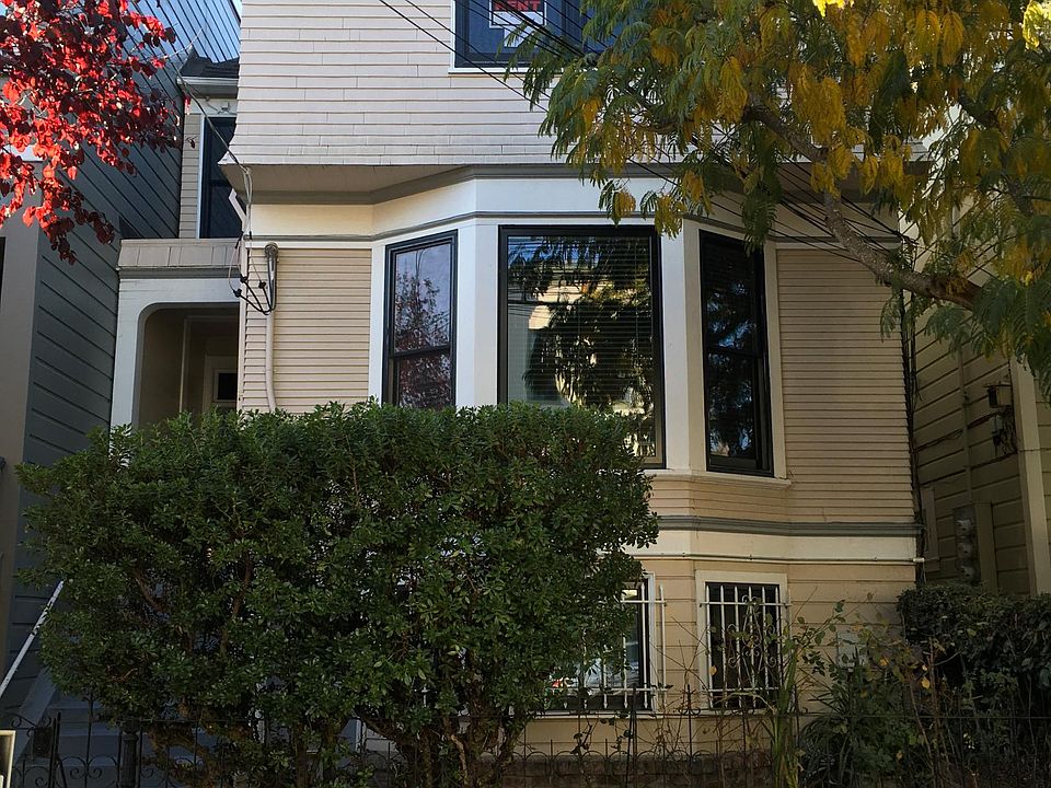 1st image of 144 Vicksburg St #A