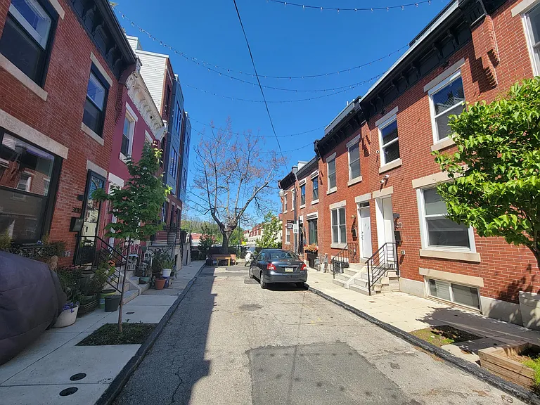 3011 W Cabot St — Photo 11