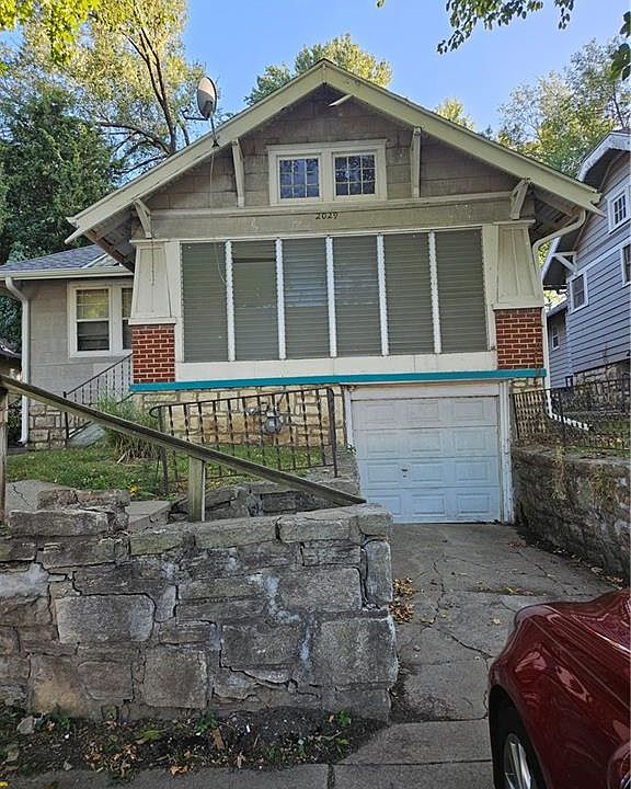 1st image of 2029 E Gregory Blvd