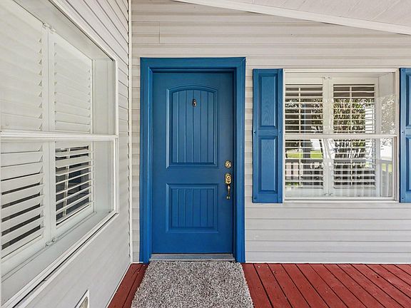 2nd image of 10227 Berrybriar Ln