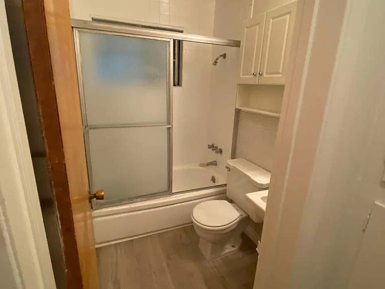 921 E Las Tunas Dr #D — Photo 20