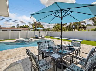 6945 11th Ave N, Saint Petersburg, FL 33710