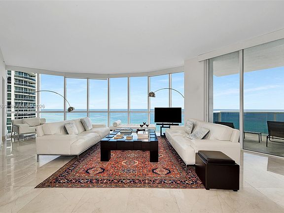 3rd image of 18101 Collins Ave APT 1609