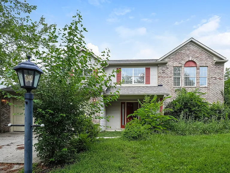 10211 Carmine Dr — Photo 1