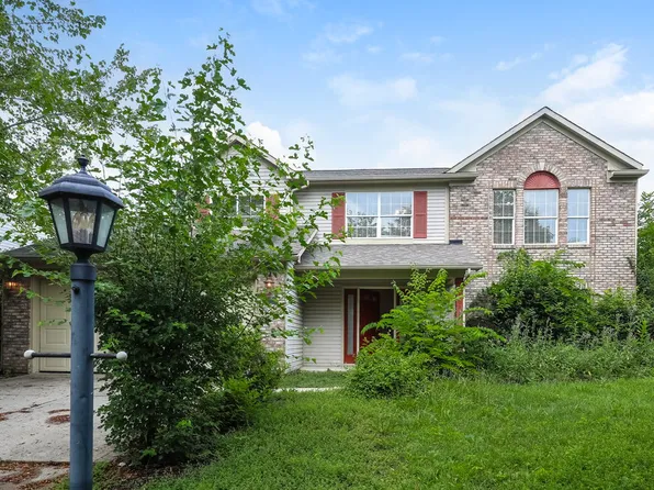 10211 Carmine Dr, Noblesville, IN 46060