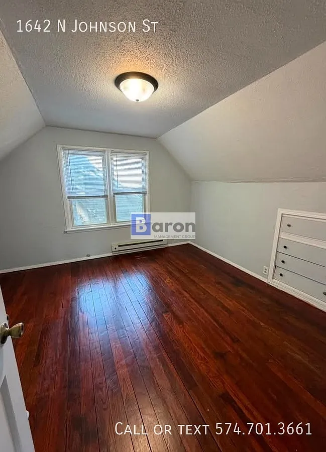 1642 N Johnson — Photo 1