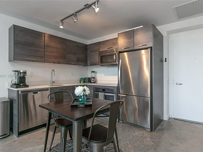 151 SE 1st St #3103 — Photo 24