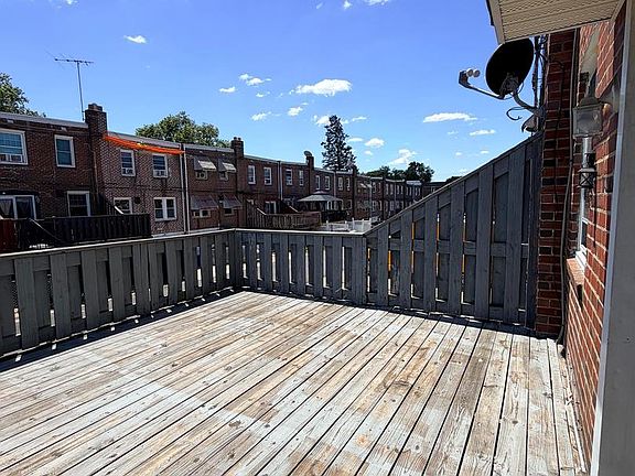 5th image of 6331 Gillespie St