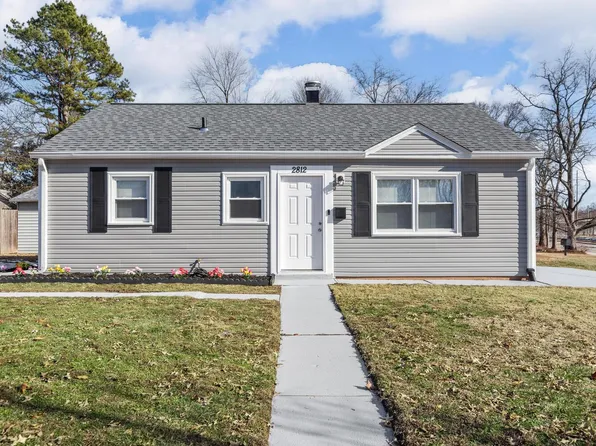 2812 Bremerton Rd, Saint Louis, MO 63144