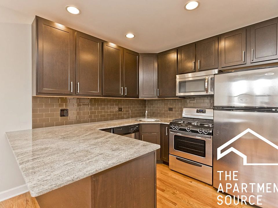 1st image of 4759 N Maplewood Ave APT 406