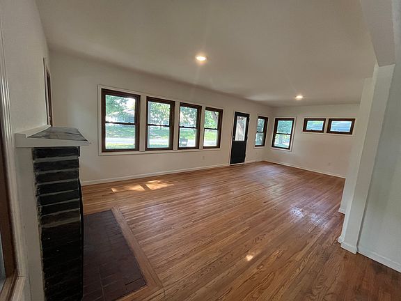 4th image of 3500 Kyle Ave N #A